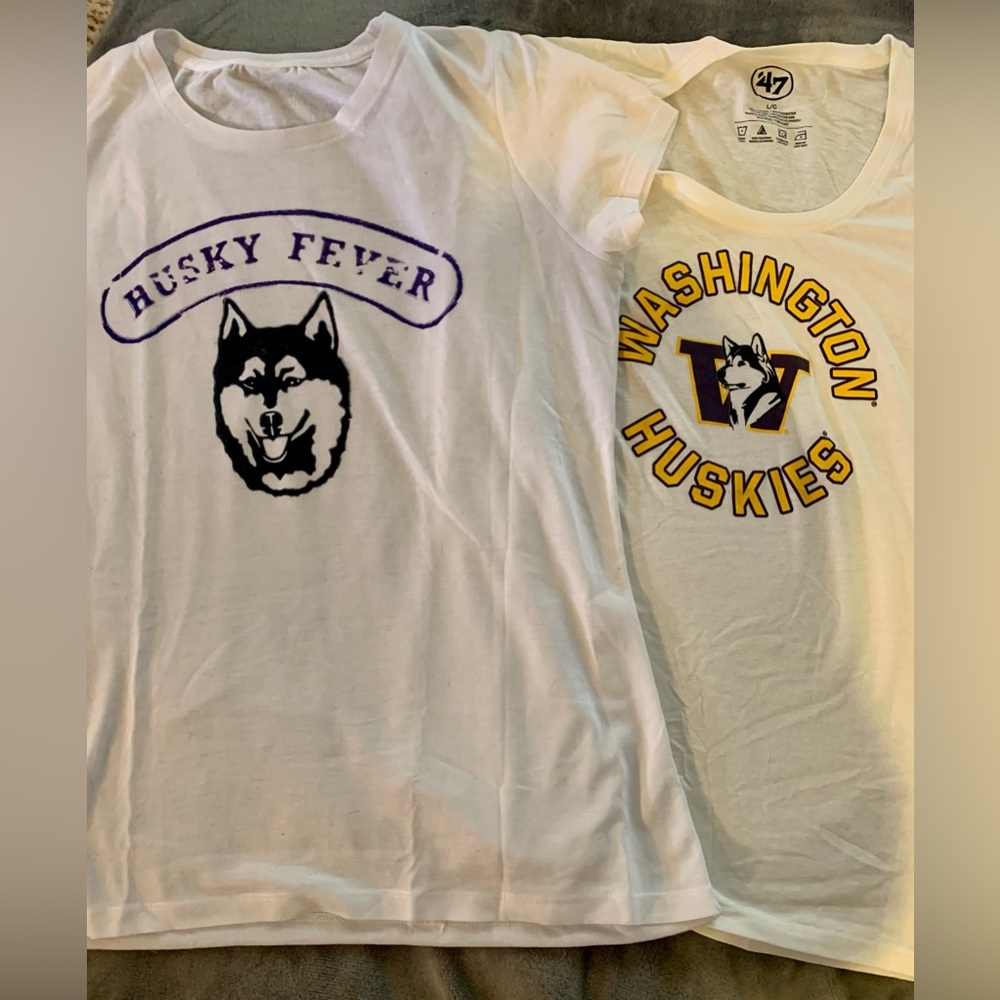 💜💛 HUSKY FANS! Bundle of TWO Husky Women’s T-shirts NWOT 💜💛